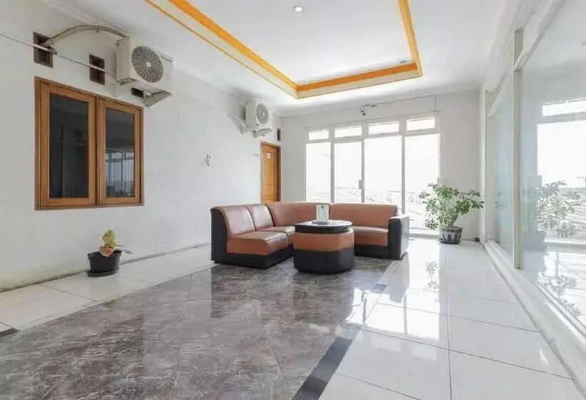 ホテル Oyo 91292 Pondok Inap Shofwa 1