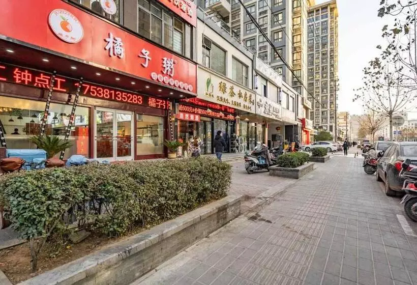 ホテル Zhengzhou Jinshui · Dong Jiancai ·