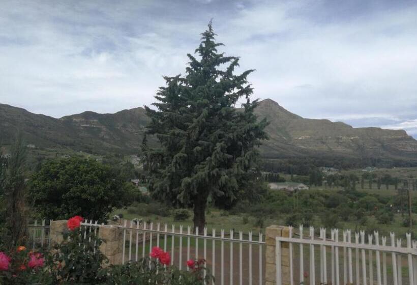 ペンション Clarens Cottages