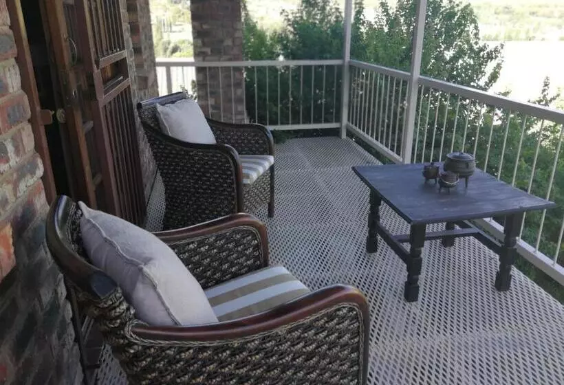 Majatalo Clarens Cottages