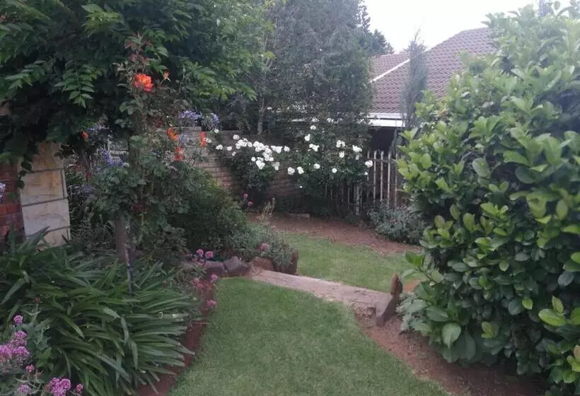 Majatalo Clarens Cottages