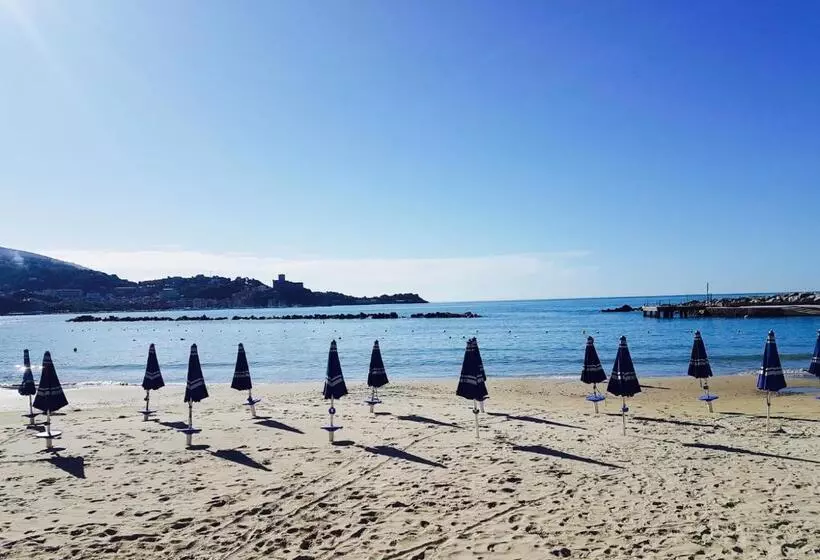پانسیون Il Montetto3...vicino A Lerici