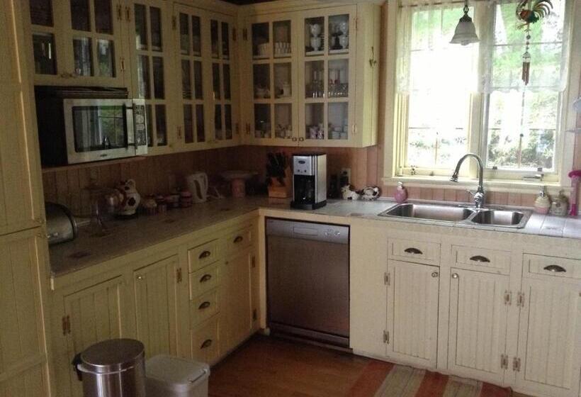 Bed and Breakfast Gite La Tourelle Du Cap