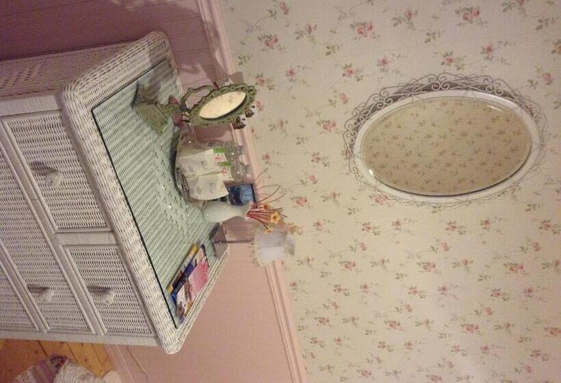 Bed and Breakfast Gite La Tourelle Du Cap