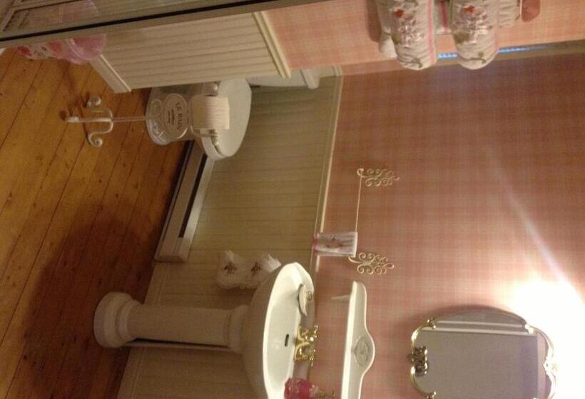 Bed and Breakfast Gite La Tourelle Du Cap