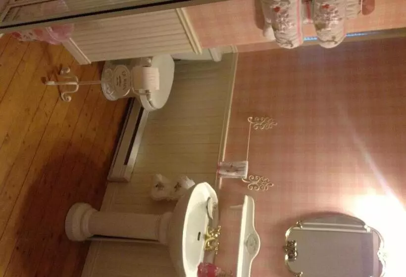 Aamiaismajoitus (B&B) Gite La Tourelle Du Cap