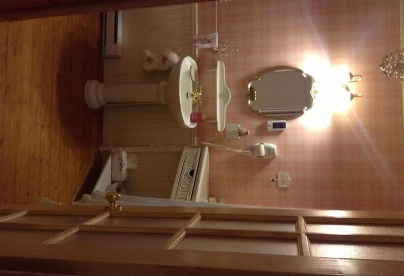 Bed and Breakfast Gite La Tourelle Du Cap