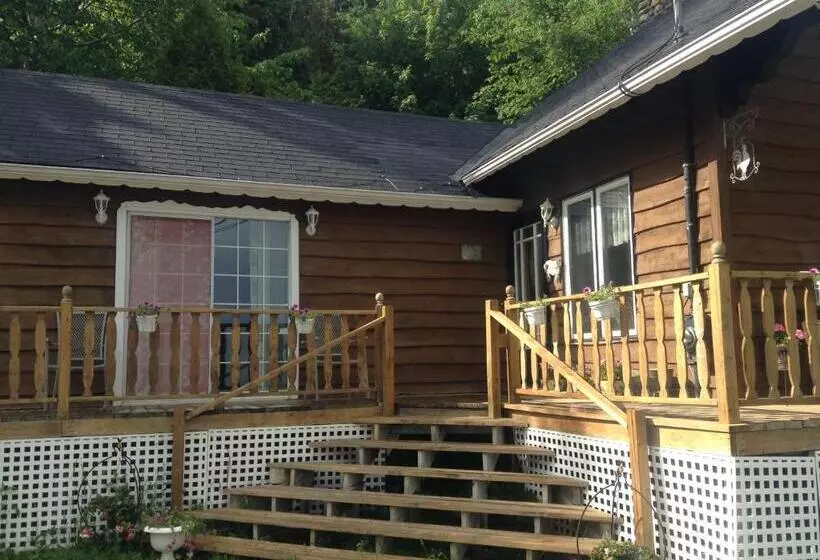 Aamiaismajoitus (B&B) Gite La Tourelle Du Cap