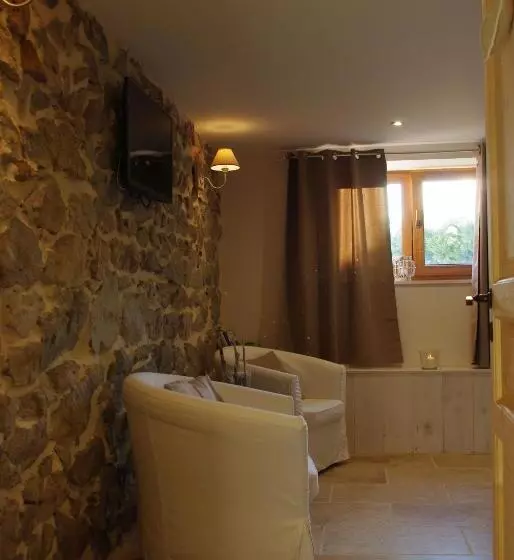 Aamiaismajoitus (B&B) La Maison Dans Les Nuages