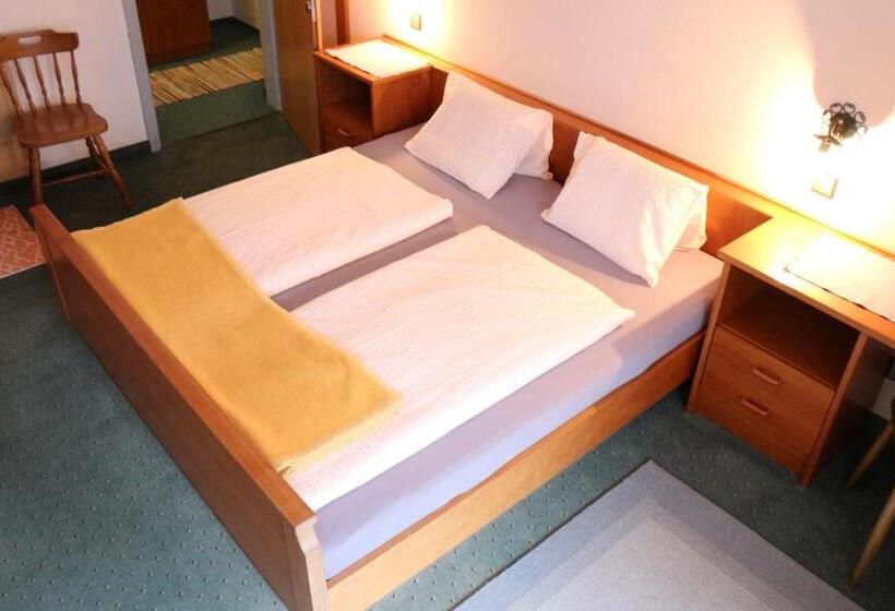 Ferienwohnungen Kraker