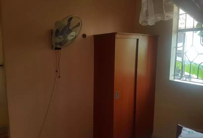 هتل Good Samaritan Inn