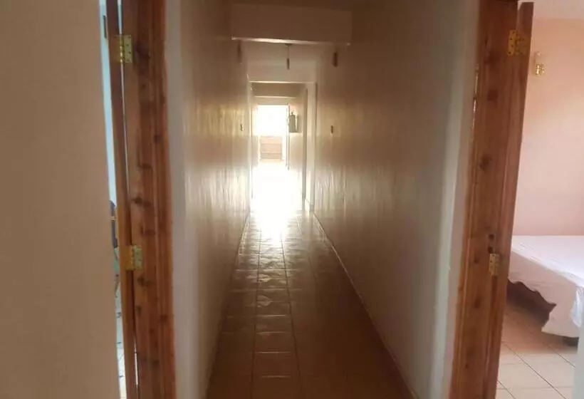 هتل Good Samaritan Inn