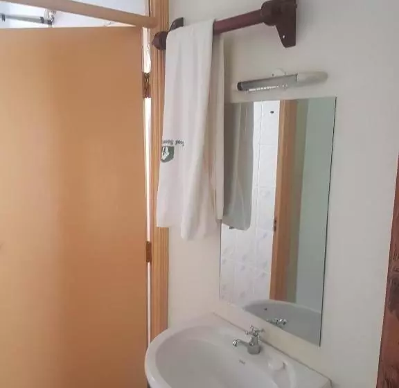 هتل Good Samaritan Inn