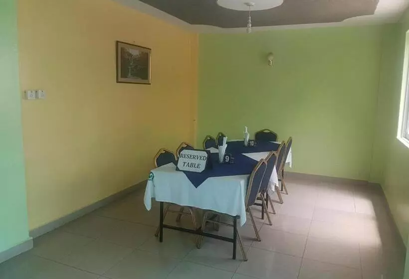 هتل Good Samaritan Inn