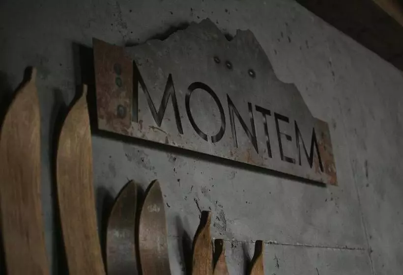 ホテル Montem