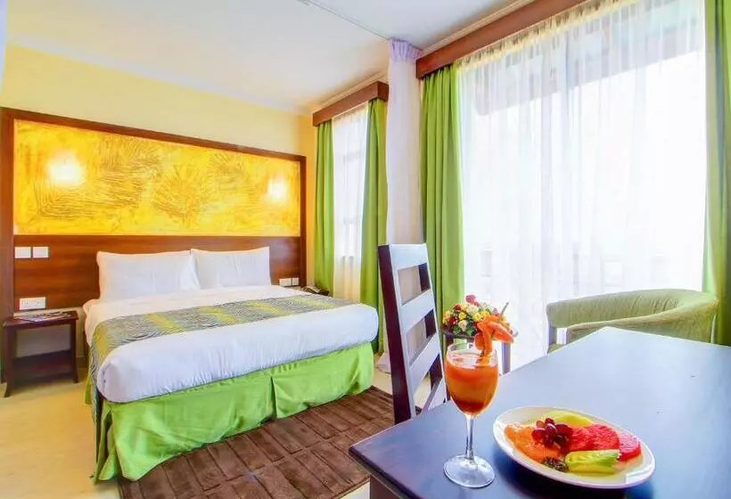 هتل Vittoria Suites