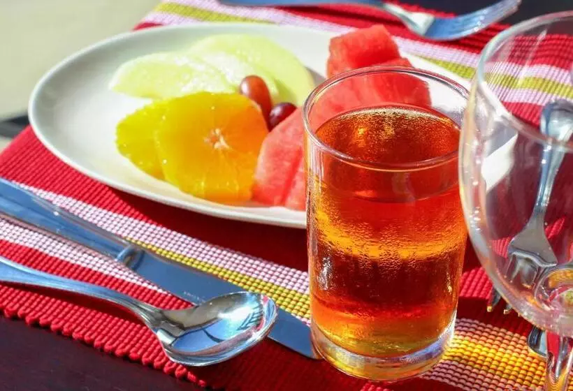 هتل Vittoria Suites