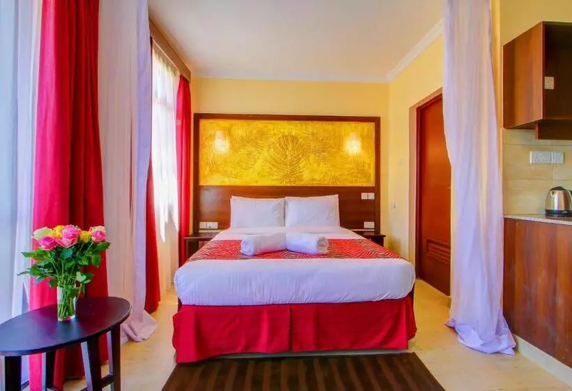 هتل Vittoria Suites