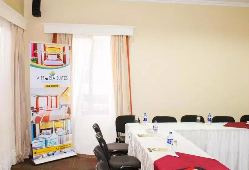 هتل Vittoria Suites