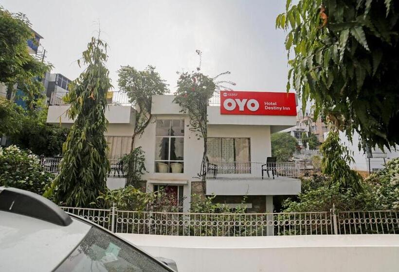 Oyo Hotel Arawali Inn