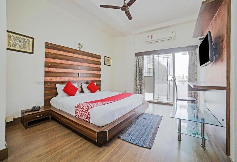 Oyo Hotel Arawali Inn