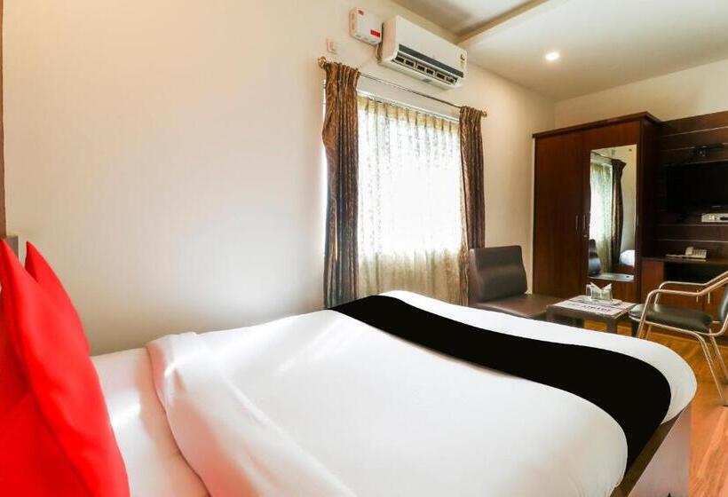 Oyo Hotel Status Executive Room S