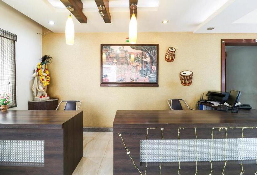 Oyo Hotel Status Executive Room S