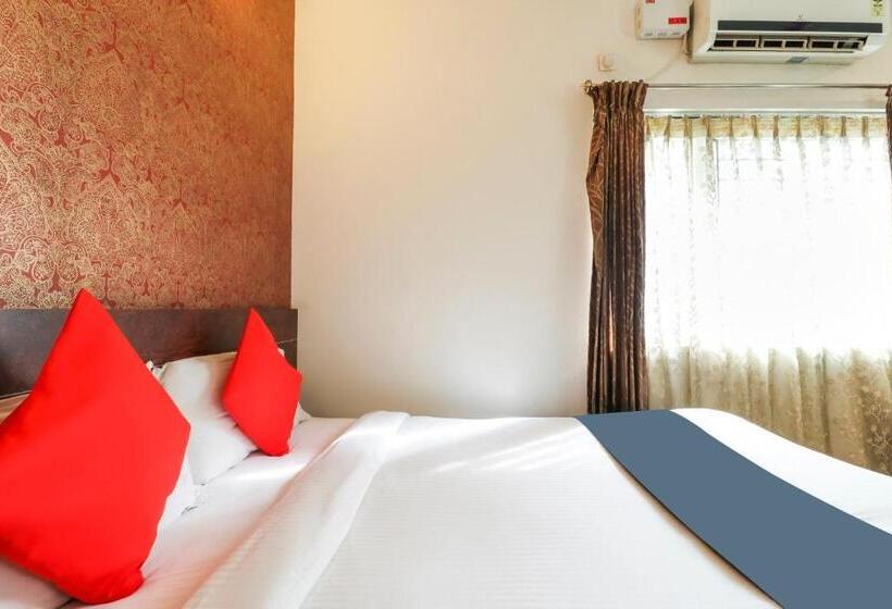 Oyo Hotel Status Executive Room S