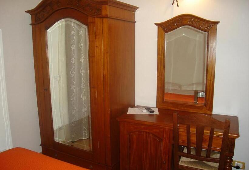 Majatalo Brezza Marina