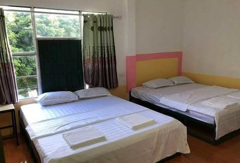 هاستل Army Barracks Guesthouse