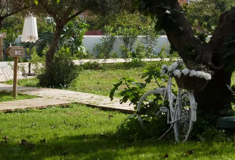 Aamiaismajoitus (B&B) Boho Suites Denia