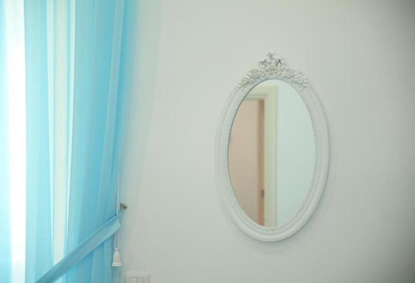 تختخواب و صبحانه Il Gioiellino Lifestyle