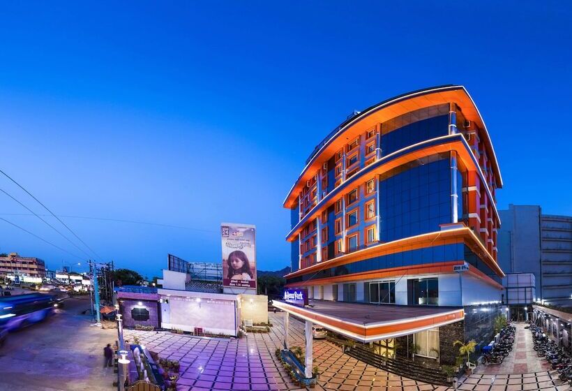 Hotel Benzz Park Vellore