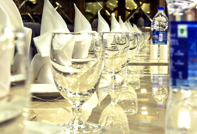 Hotel Benzz Park Vellore