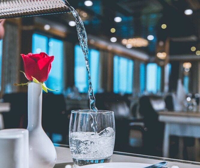 Hotel Benzz Park Vellore