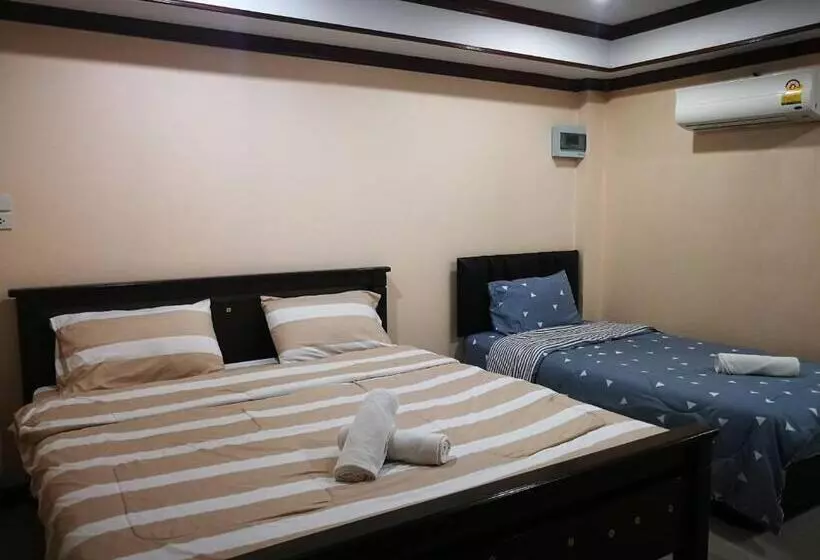 هتل Tree House Chachoengsao
