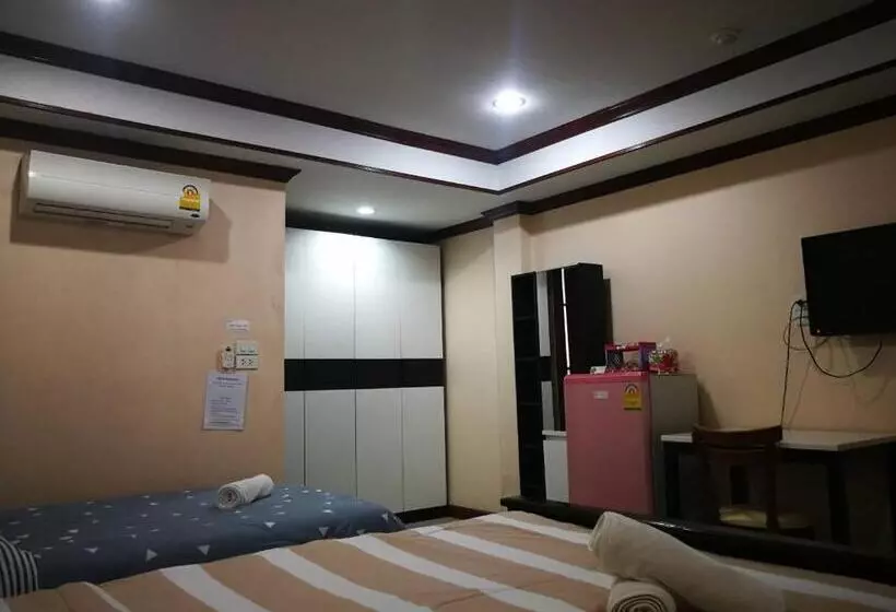 هتل Tree House Chachoengsao