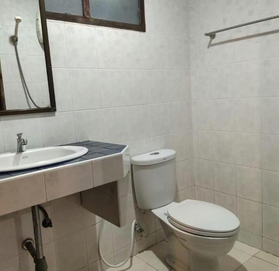 호텔 Tree House Chachoengsao