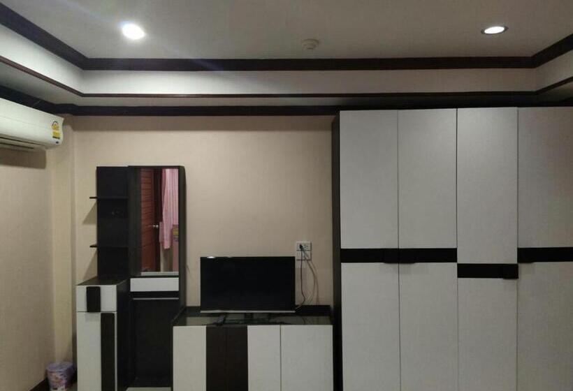 호텔 Tree House Chachoengsao