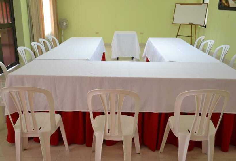 Hotel Valle De Pubenza