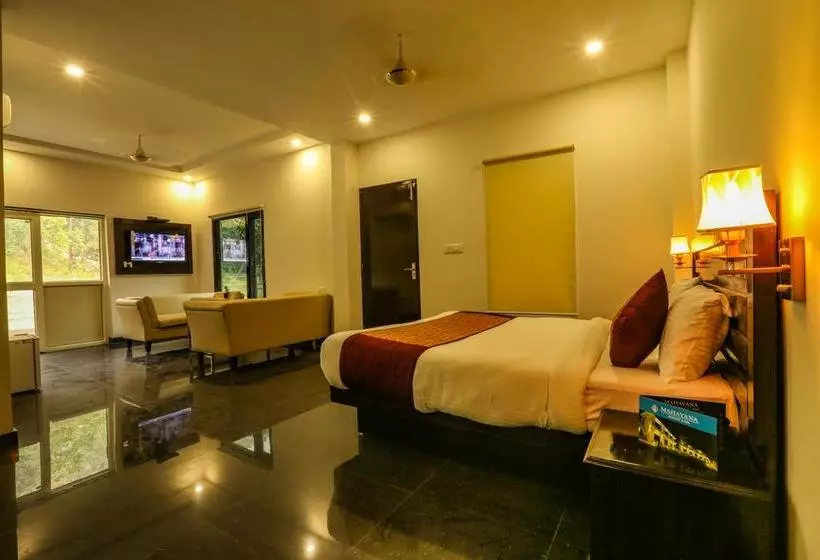 Mahayana River Resort