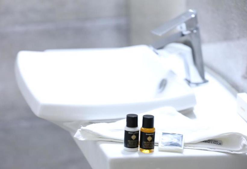 Mahayana River Resort