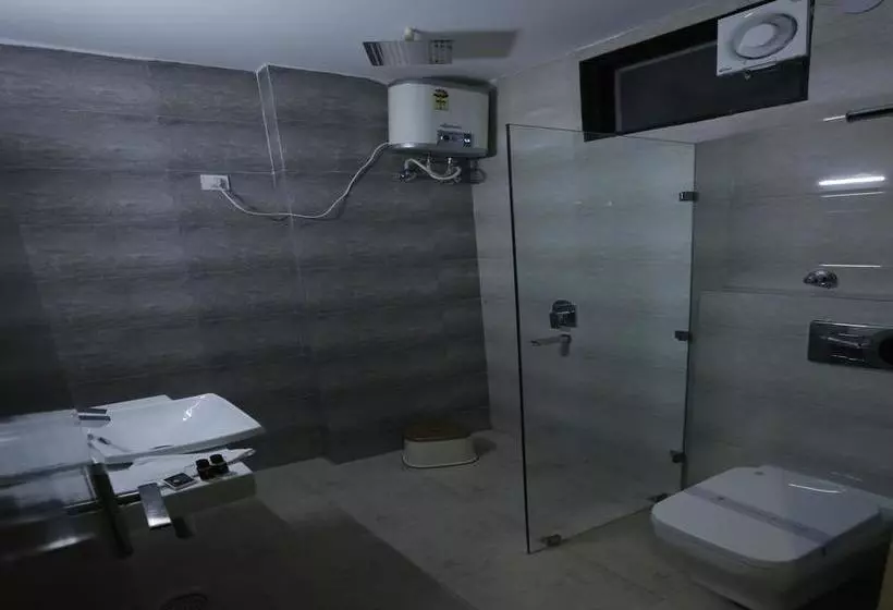 Mahayana River Resort