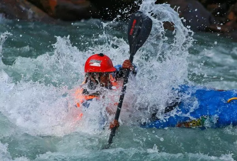 Mahayana River Resort