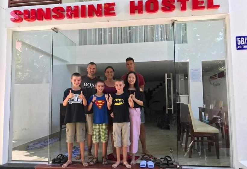 Sunshine Hostel Hue
