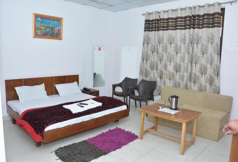 The Rock Heaven Resort, Lansdowne