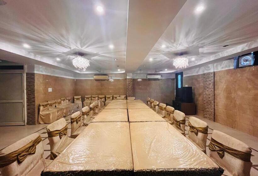 Hotel Rio Classic   Near Bus Stand & Railway Station Haridwar