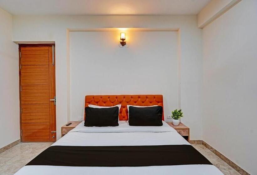 Hotel Super Collection O The Royal Grand