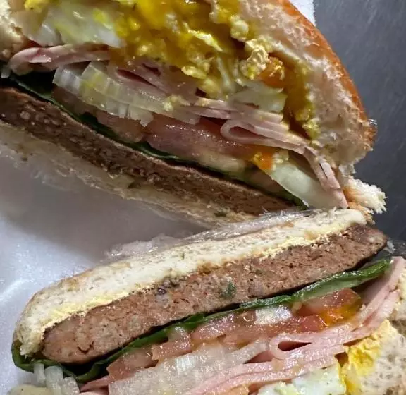 Kapselihotelli Dara On Schabort