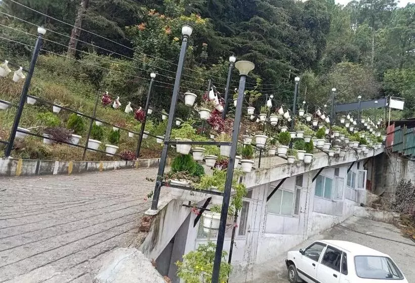 ホテル O Srishti Nikunj